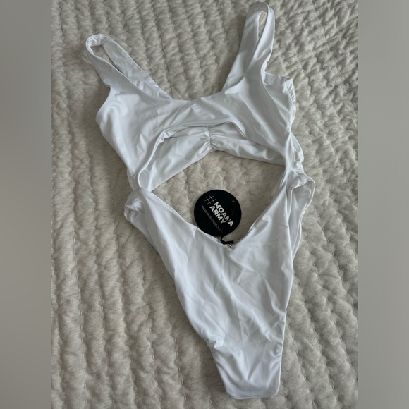 THE MONOKINI ONE-PIECE - SUGAR - Picture 3 of 3